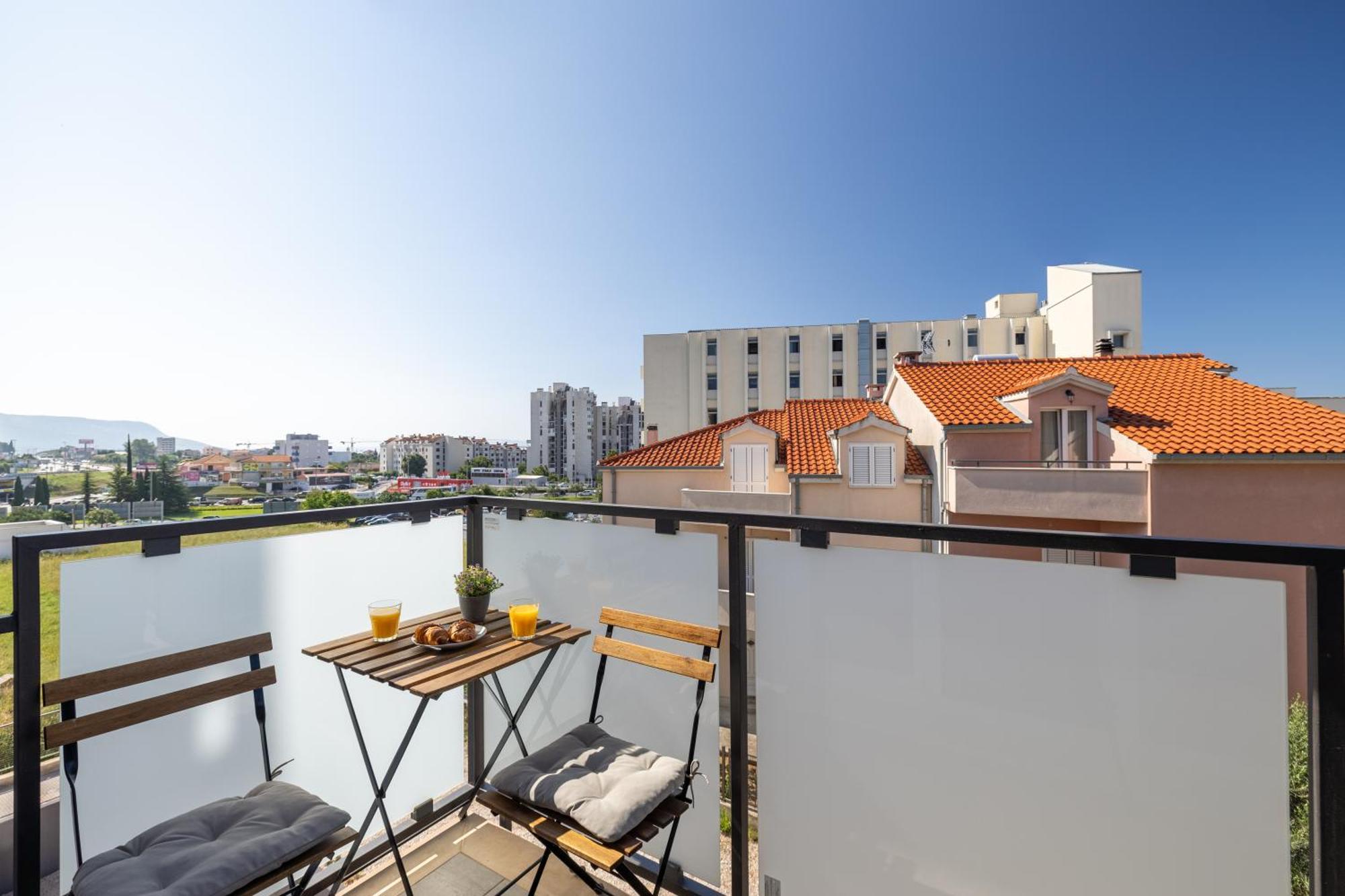 Cosy Apartment Terrano -Free Private Parking 斯普利特 外观 照片